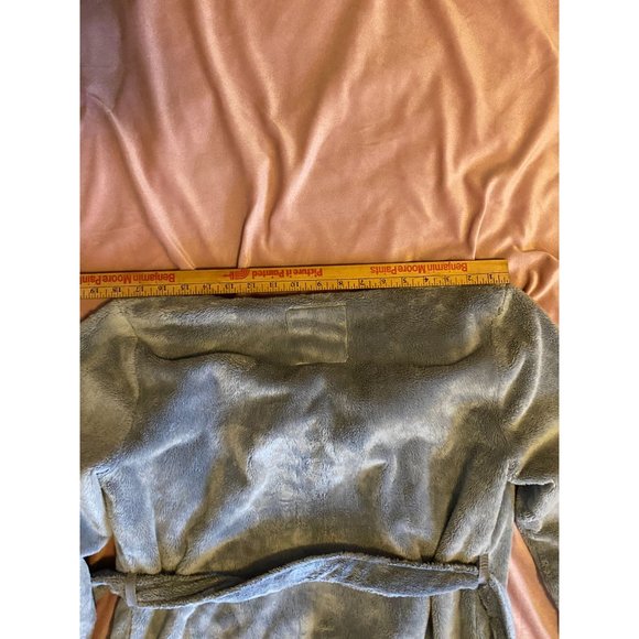 Abercrombie and Fitch Sleep Grey Short Robe Size M/L - Picture 9 of 10